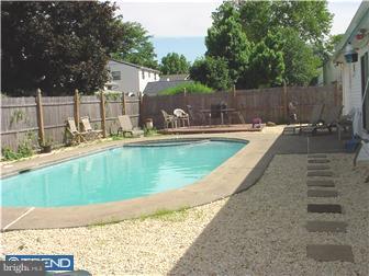 523 Elford Road Fairless Hills, PA 19030 - Photo 7 of 8 Exterior Back