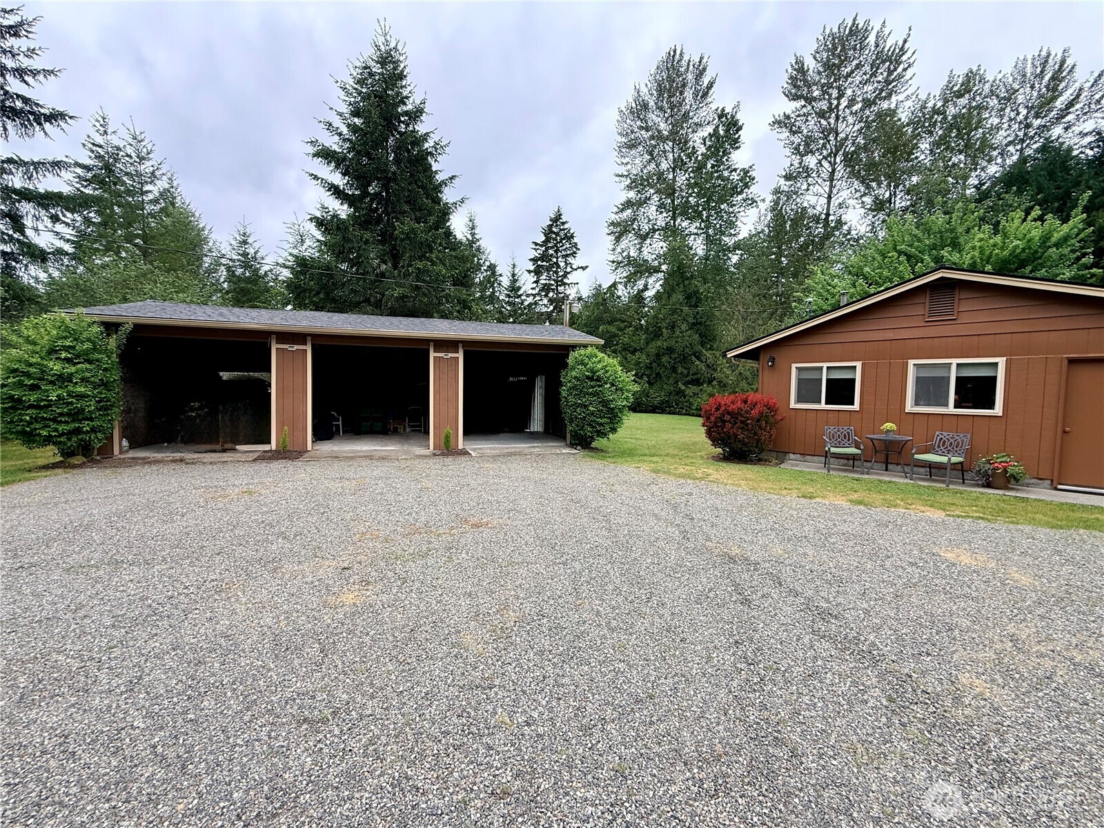 31808 Hinkleman Road South Roy, WA 98580 - Photo 3 of 40