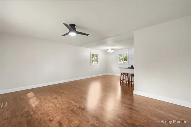 $294,900 | 4 Austin Avenue, Carpentersville, IL 60110