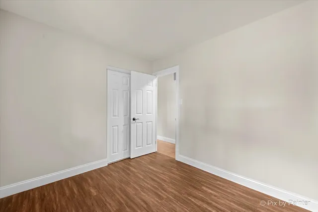 $294,900 | 4 Austin Avenue, Carpentersville, IL 60110