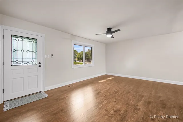 $294,900 | 4 Austin Avenue, Carpentersville, IL 60110