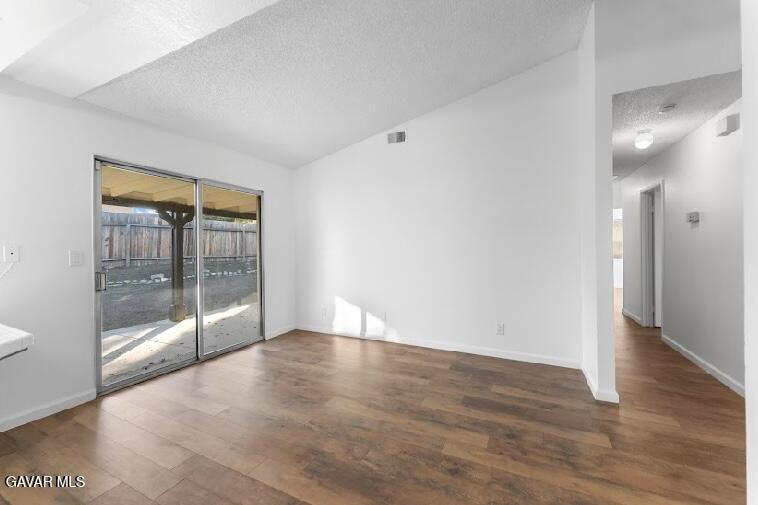 2852 San Ramon Drive Lancaster, CA 93535 - Photo 8 of 32 a view of empty room with wooden floor