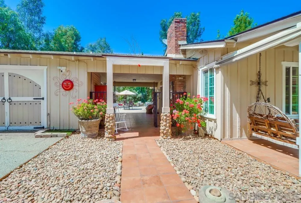 13110 Ha Hana Road Lakeside, CA 92040 - Photo 8 of 54 Gallery Image 8