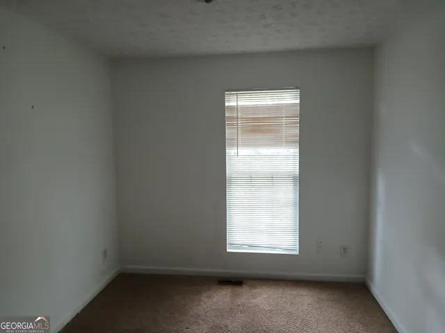 $164,900 | 11447 South Grove Drive, Hampton, GA 30228