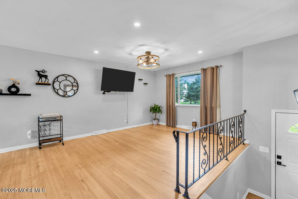 624 Fort Plains Road Howell, NJ 07731 - Photo 3 of 21 living room