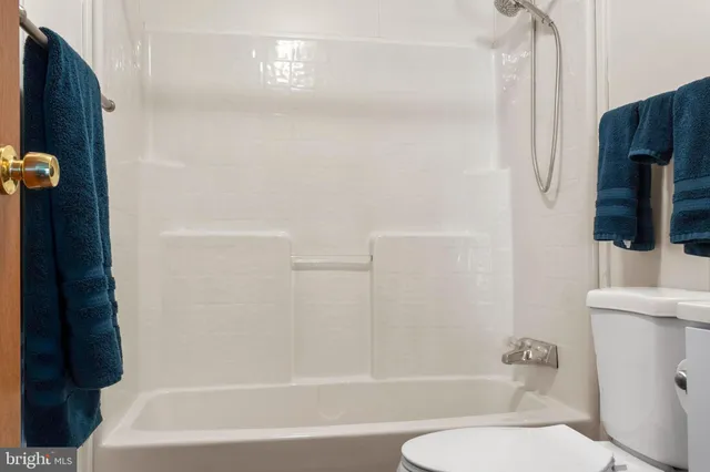 $169,990 | 460 Sarah Anne Drive, Lothian, MD 20711