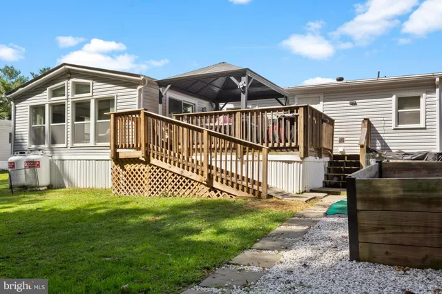 $169,990 | 460 Sarah Anne Drive, Lothian, MD 20711