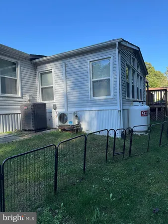 $160,000 | 460 Sarah Anne Drive, Lothian, MD 20711