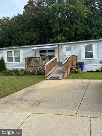 $160,000 | 460 Sarah Anne Drive, Lothian, MD 20711