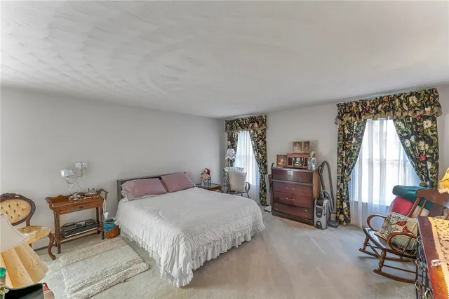 $840,000 | 146 Fred Williams Road, Laurens, NY 13796