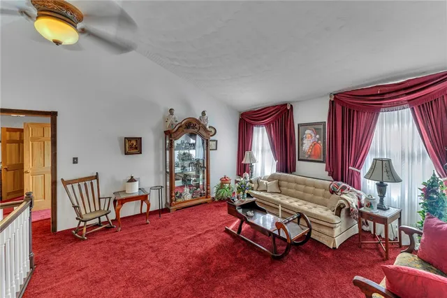 $840,000 | 146 Fred Williams Road, Laurens, NY 13796