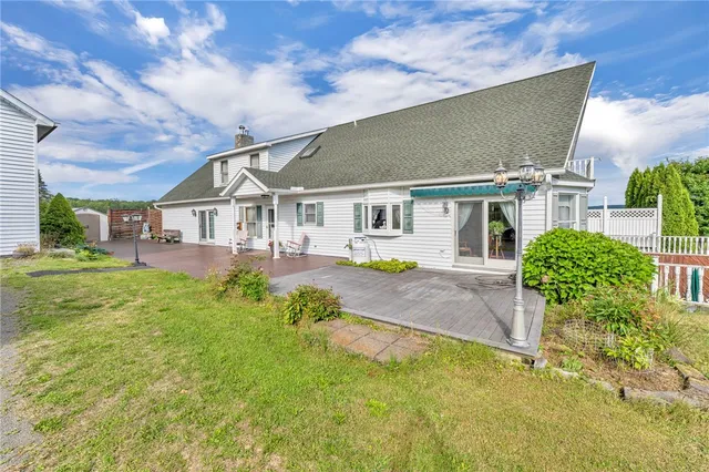 $840,000 | 146 Fred Williams Road, Laurens, NY 13796