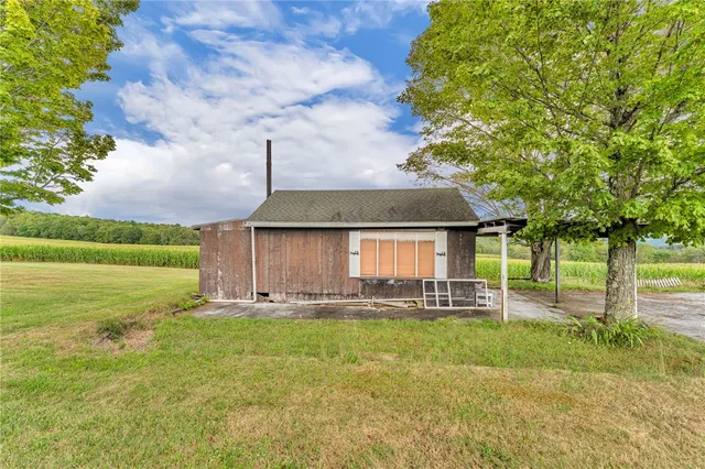 $840,000 | 146 Fred Williams Road, Laurens, NY 13796