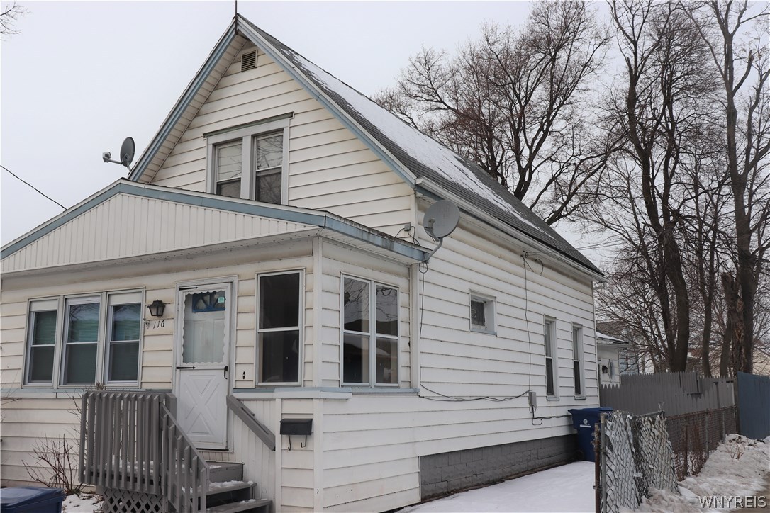 116 Grace Street Buffalo, NY 14207 - Photo 2 of 34