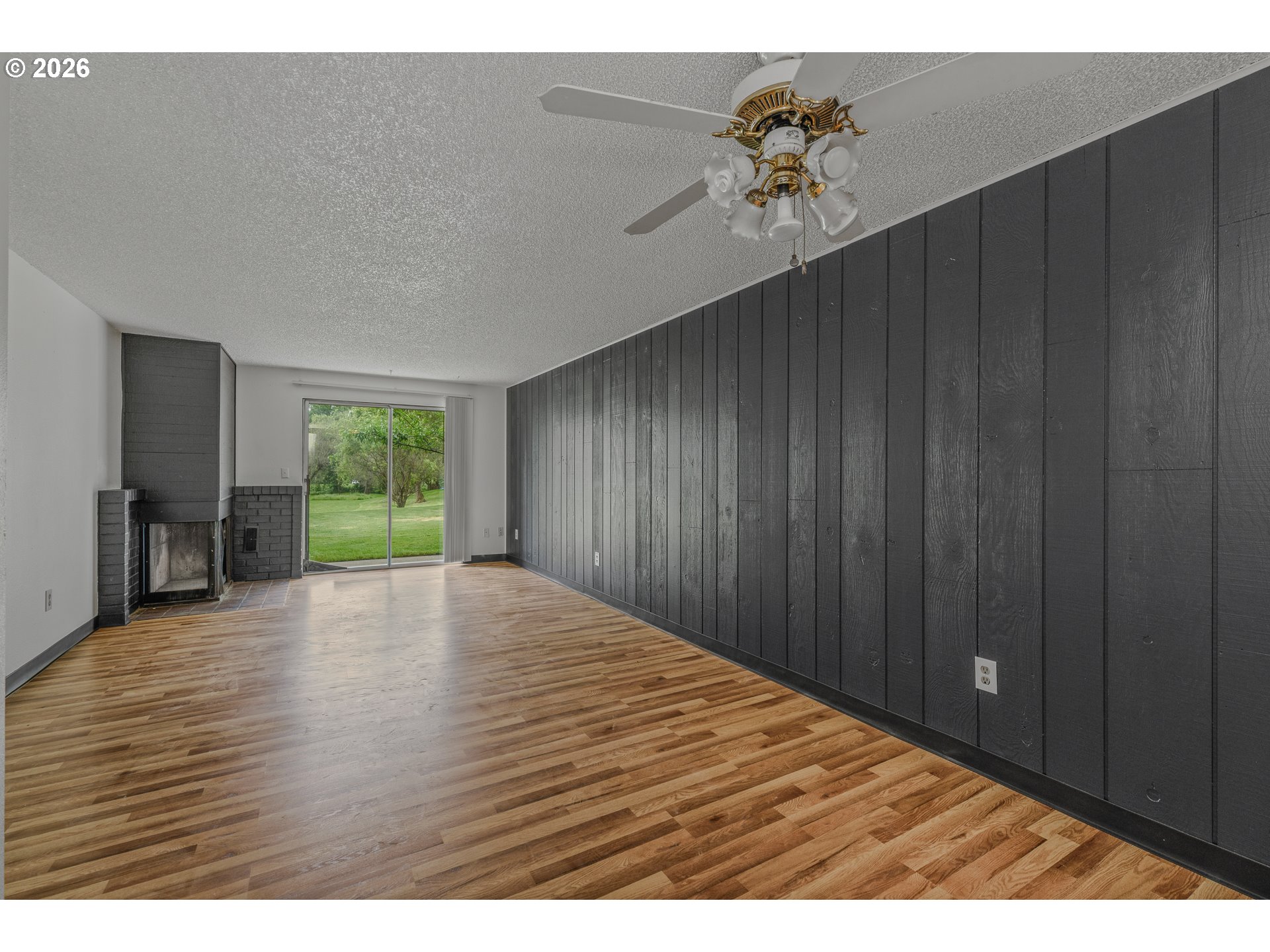 14095 Southwest Walker Road, Unit 95 Beaverton, OR 97005 - Photo 20 of 37