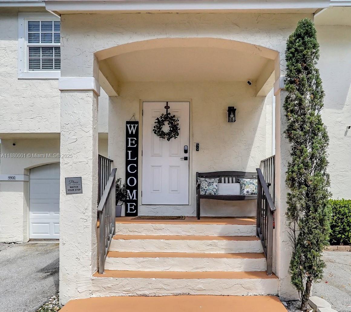 9900 Northwest 2nd Court Plantation, FL 33324 - Photo 4 of 56