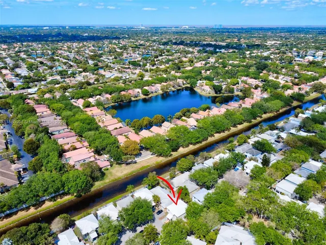 $535,000 | 9900 Northwest 2nd Court, Plantation, FL 33324