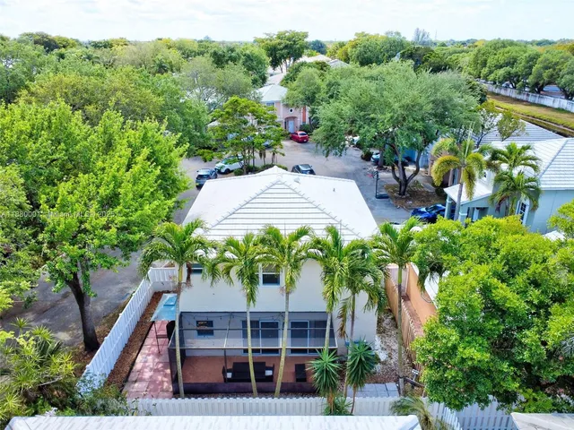 $535,000 | 9900 Northwest 2nd Court, Plantation, FL 33324