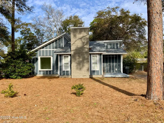 $1,900 | 314 Stuart Avenue, Southport, NC 28461