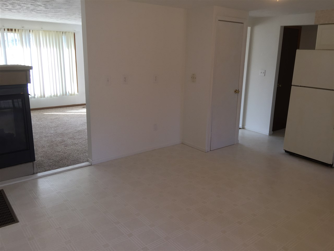 4732 Strait Road Traverse City, MI 49685 - Photo 7 of 20 1809514-6.JPG
