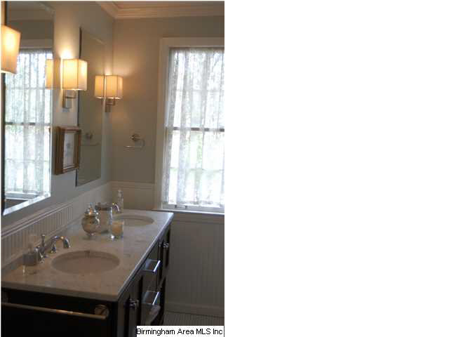 2700 Overhill Road Birmingham, AL 35223 - Photo 19 of 31