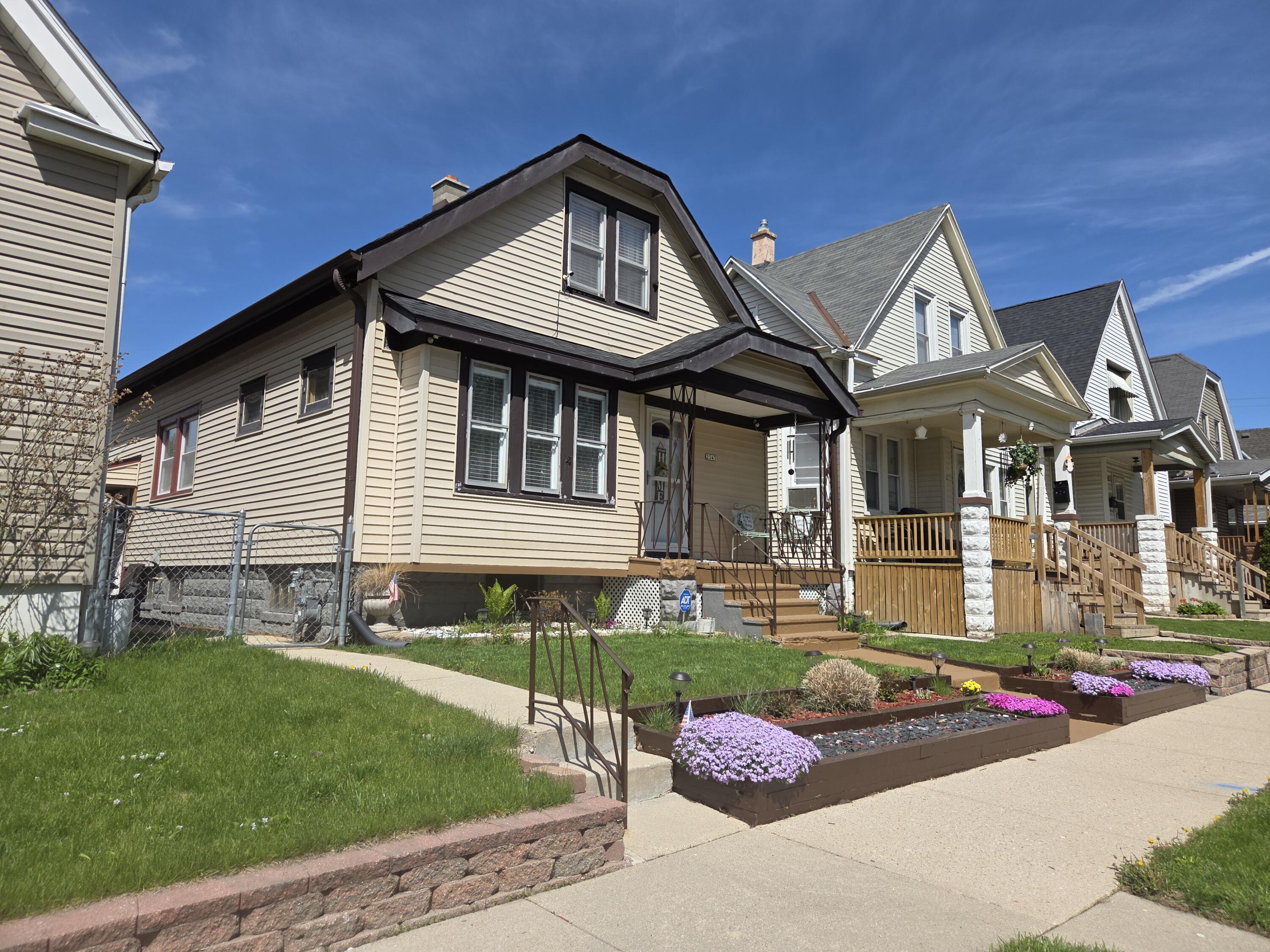 2343 South 34th Street Milwaukee, WI 53215 - Photo 12 of 40 1000091146