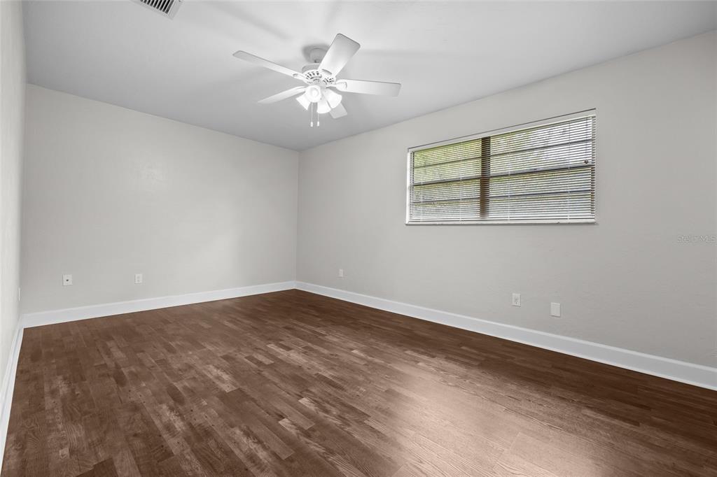 8402 Southwest 1st Avenue Gainesville, FL 32607 - Photo 6 of 33 Gallery Image 6
