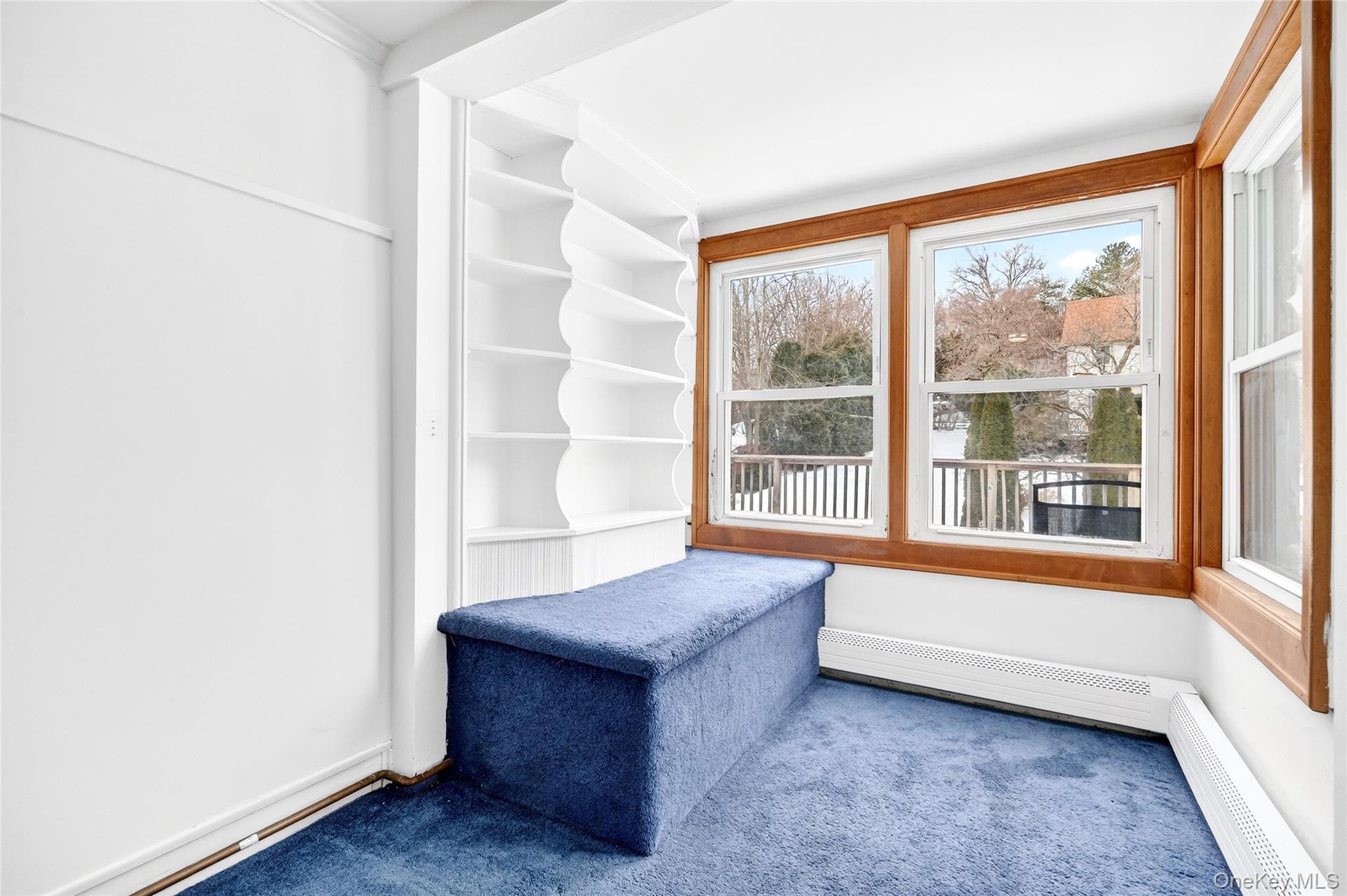 24 Old Knollwood Road White Plains, NY 10607 - Photo 18 of 49 a living room with furniture and a window