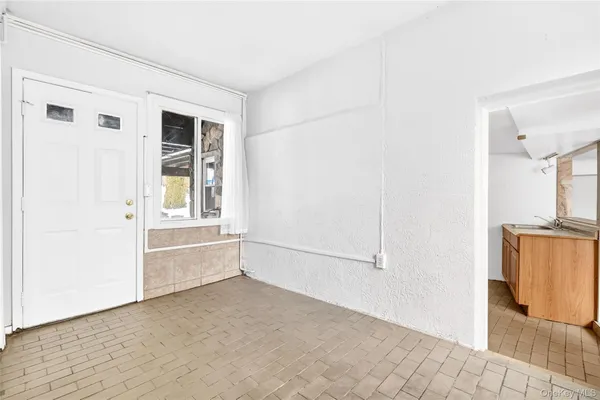 $1,167,000 | 24 Old Knollwood Road, White Plains, NY 10607