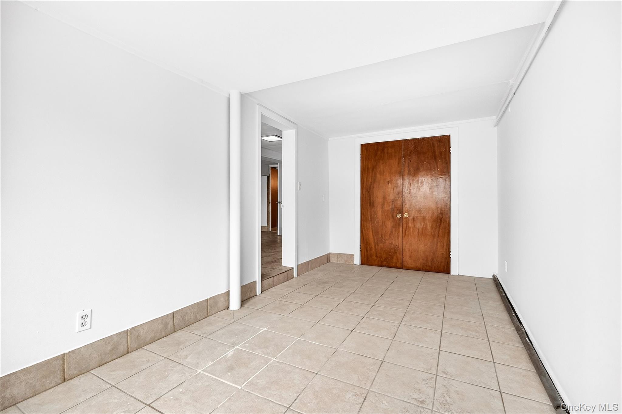 24 Old Knollwood Road White Plains, NY 10607 - Photo 43 of 49 a view of an empty room