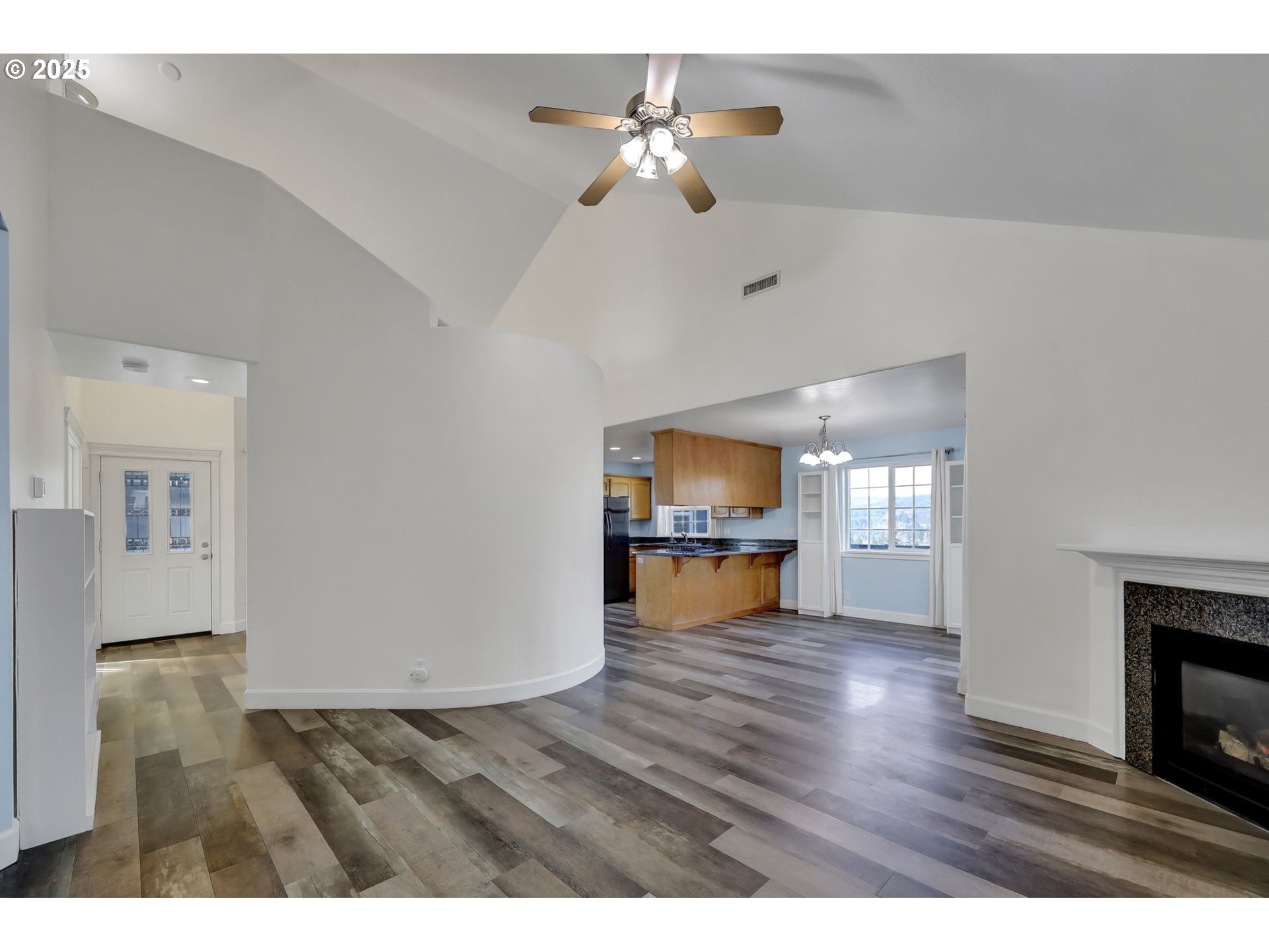 870 Kristen Way Cottage Grove, OR 97424 - Photo 10 of 45