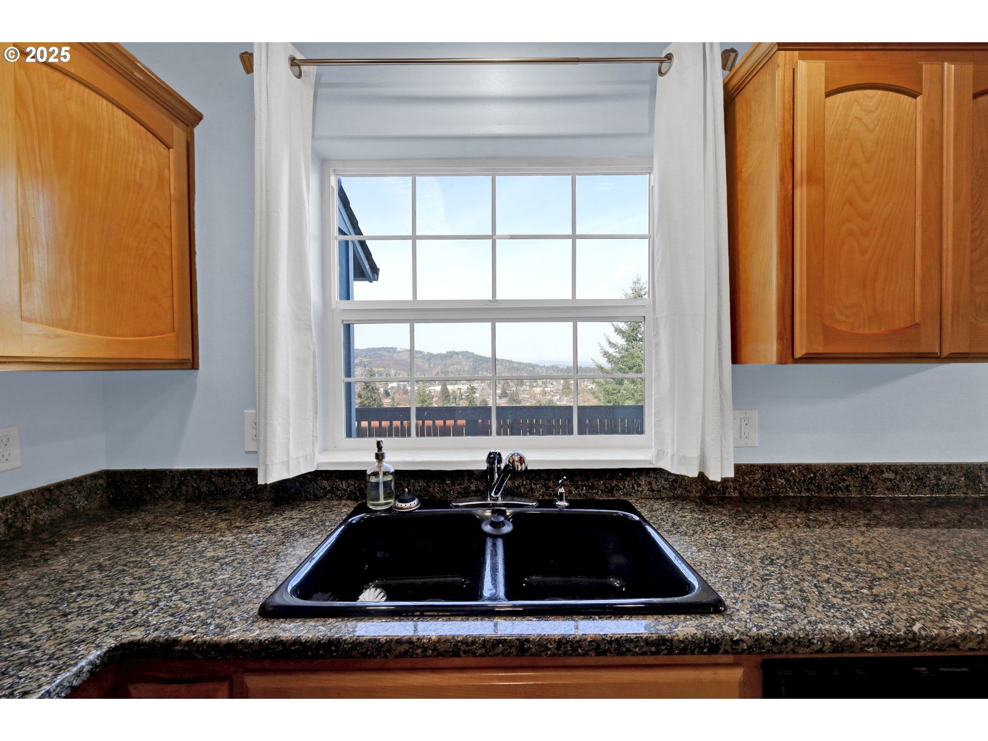 870 Kristen Way Cottage Grove, OR 97424 - Photo 20 of 45