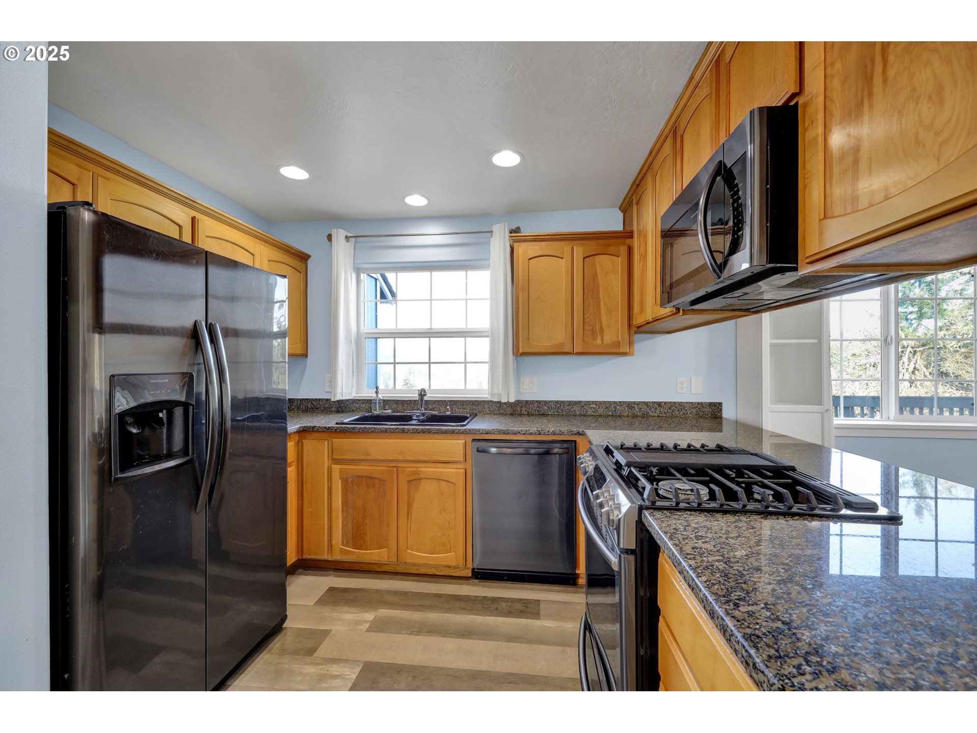 870 Kristen Way Cottage Grove, OR 97424 - Photo 22 of 45