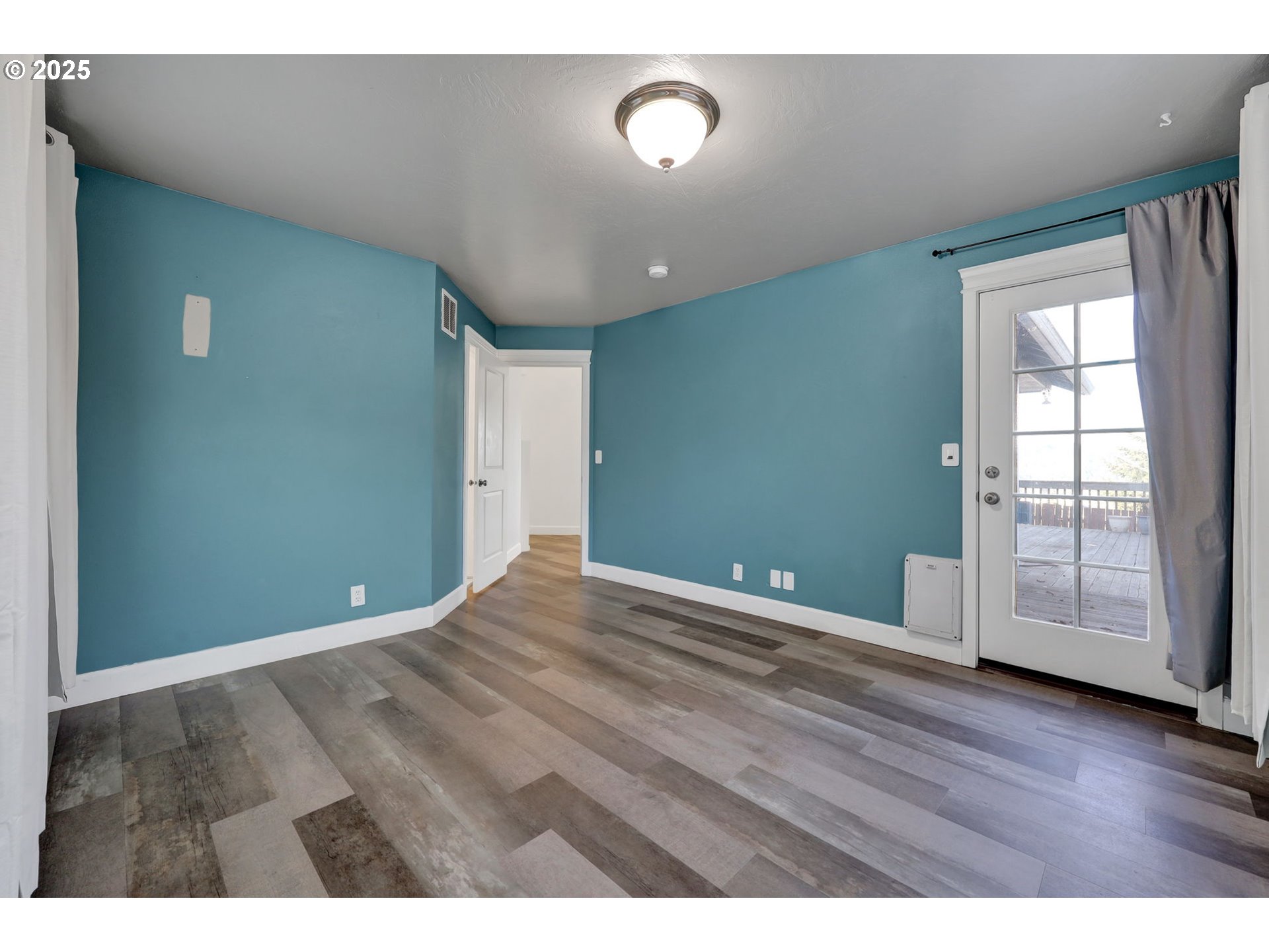 870 Kristen Way Cottage Grove, OR 97424 - Photo 33 of 45