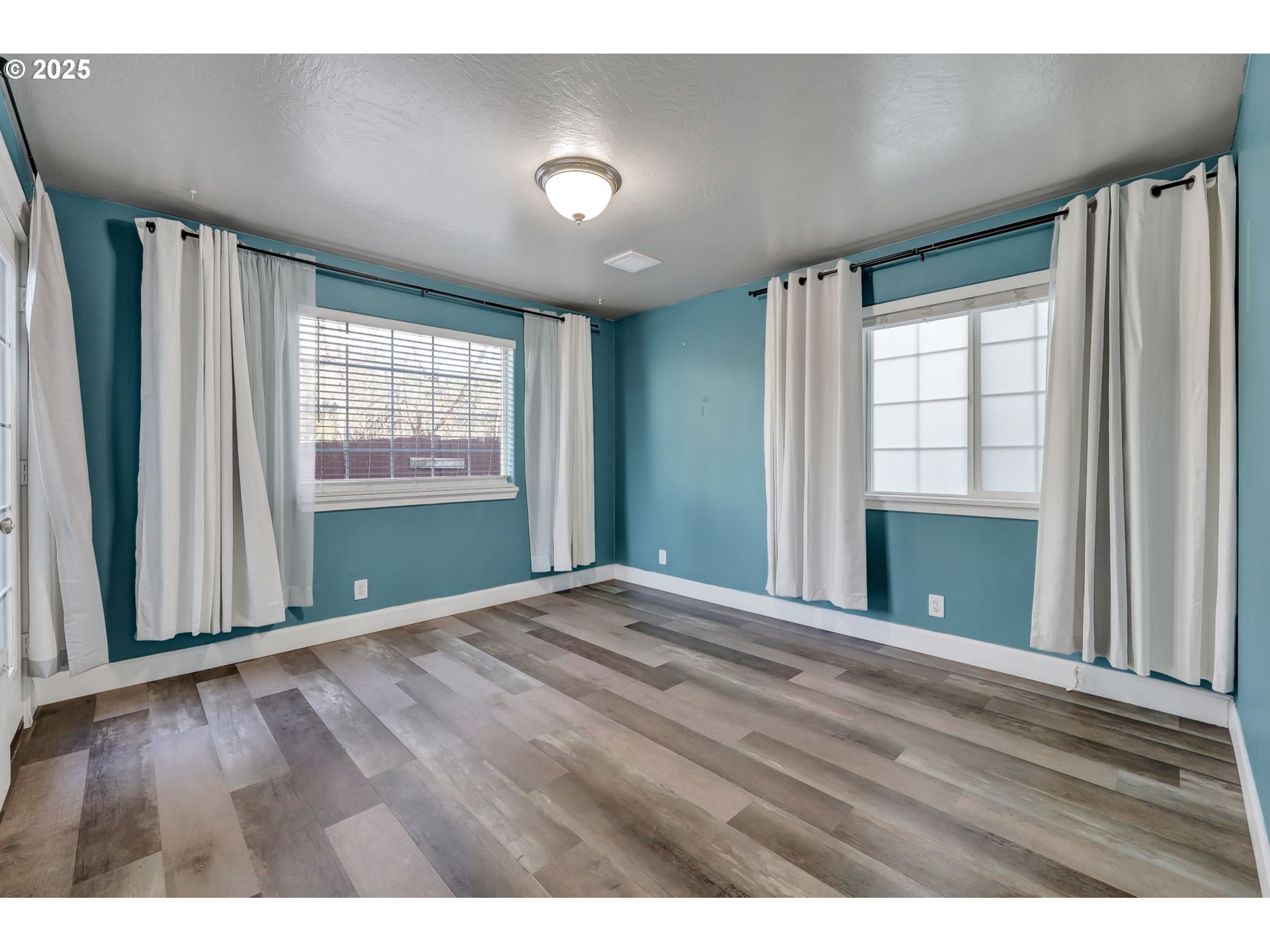 870 Kristen Way Cottage Grove, OR 97424 - Photo 34 of 45