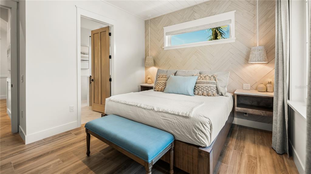 6536 Peacock Road Sarasota, FL 34242 - Photo 55 of 82