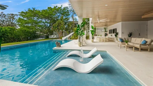 $5,650,000 | 6536 Peacock Road, Sarasota, FL 34242