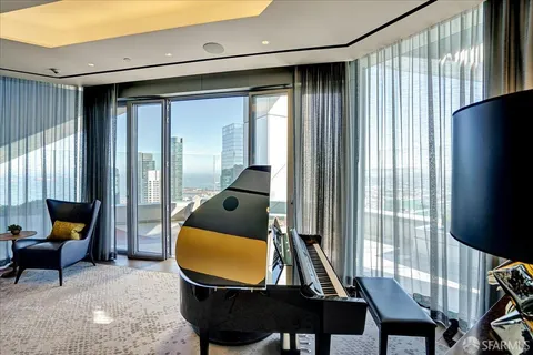$1,185,000 | 181 Fremont Street, Unit 54J, San Francisco, CA 94105