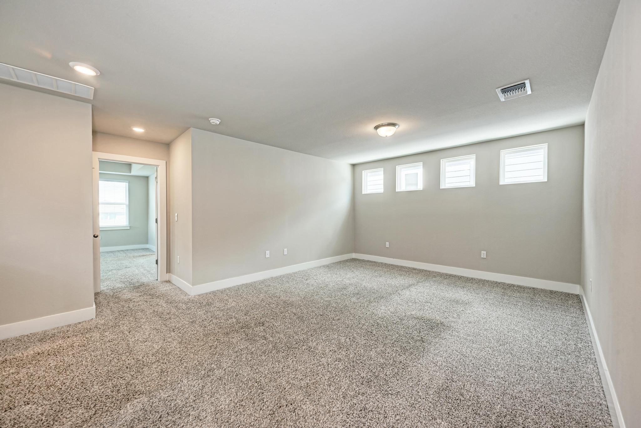 7203 Travertine Spring Drive Austin, TX 78744 - Photo 25 of 38