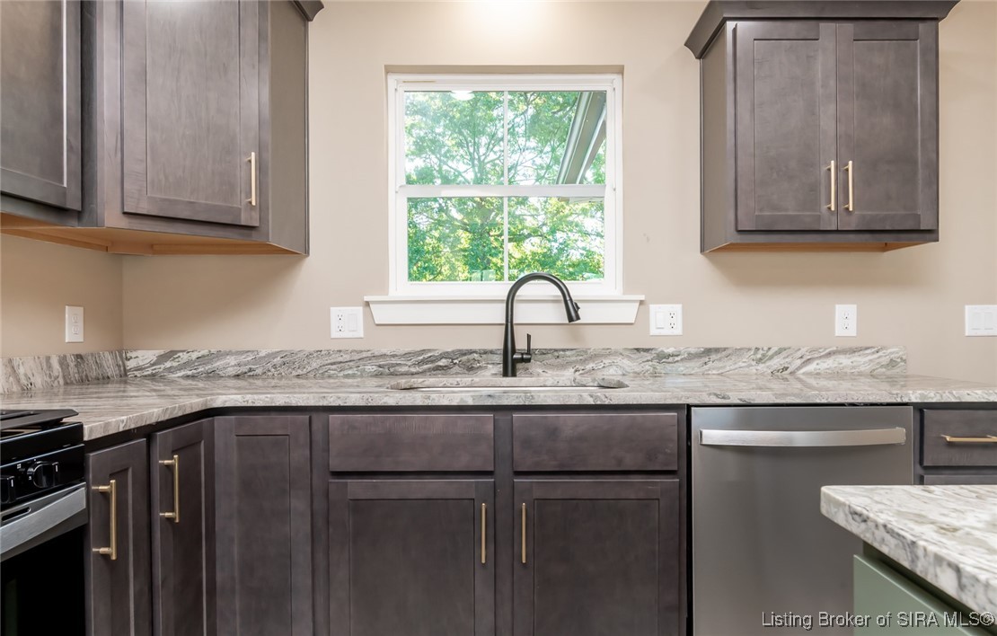 2426 Ridgewood Court, Unit LOT 917) Jeffersonville, IN 47130 - Photo 23 of 71