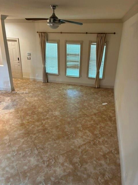 2551 Southwest 99th Way Miramar, FL 33025 - Photo 15 of 21