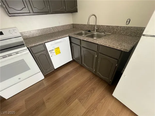 $1,100 | 5187 Greene Lane, Unit D, Las Vegas, NV 89119