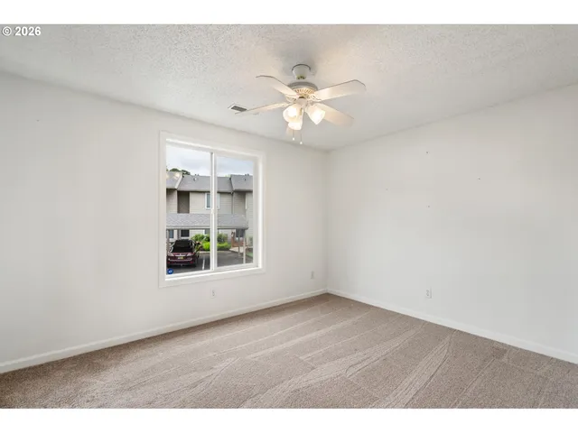 $280,000 | 10900 Southwest 76th Place, Unit 55, Portland, OR 97223