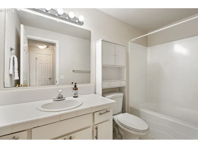 $280,000 | 10900 Southwest 76th Place, Unit 55, Portland, OR 97223