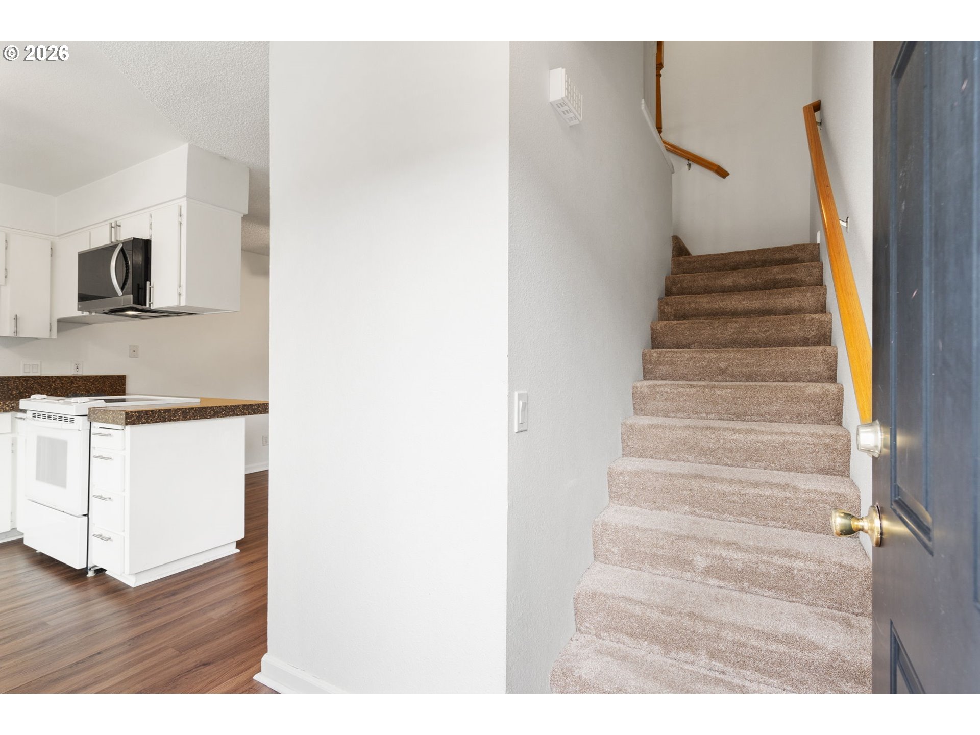 10900 Southwest 76th Place, Unit 55 Portland, OR 97223 - Photo 4 of 38