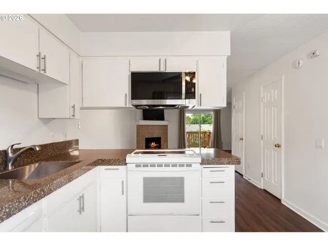 $280,000 | 10900 Southwest 76th Place, Unit 55, Portland, OR 97223