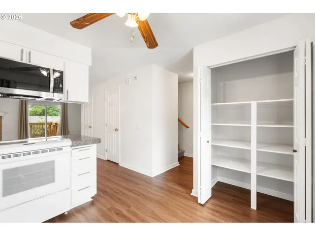 $280,000 | 10900 Southwest 76th Place, Unit 55, Portland, OR 97223