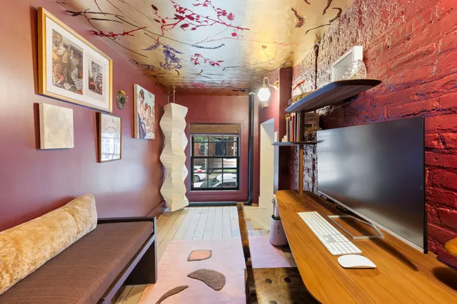 $1,350,000 | 49 King Street, Unit 5 | Hudson Square