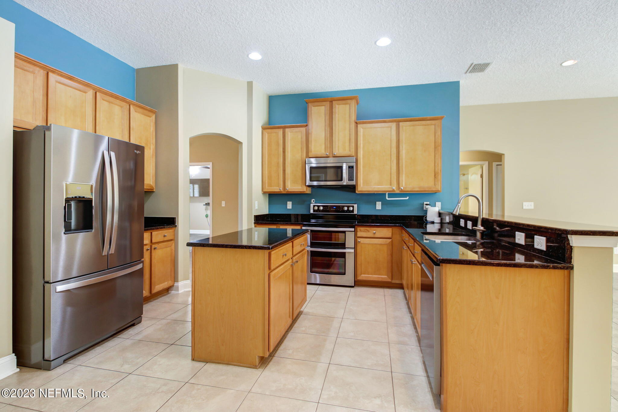 3376 Marbon Road Jacksonville, FL 32223 - Photo 13 of 39 View from breakfast nook