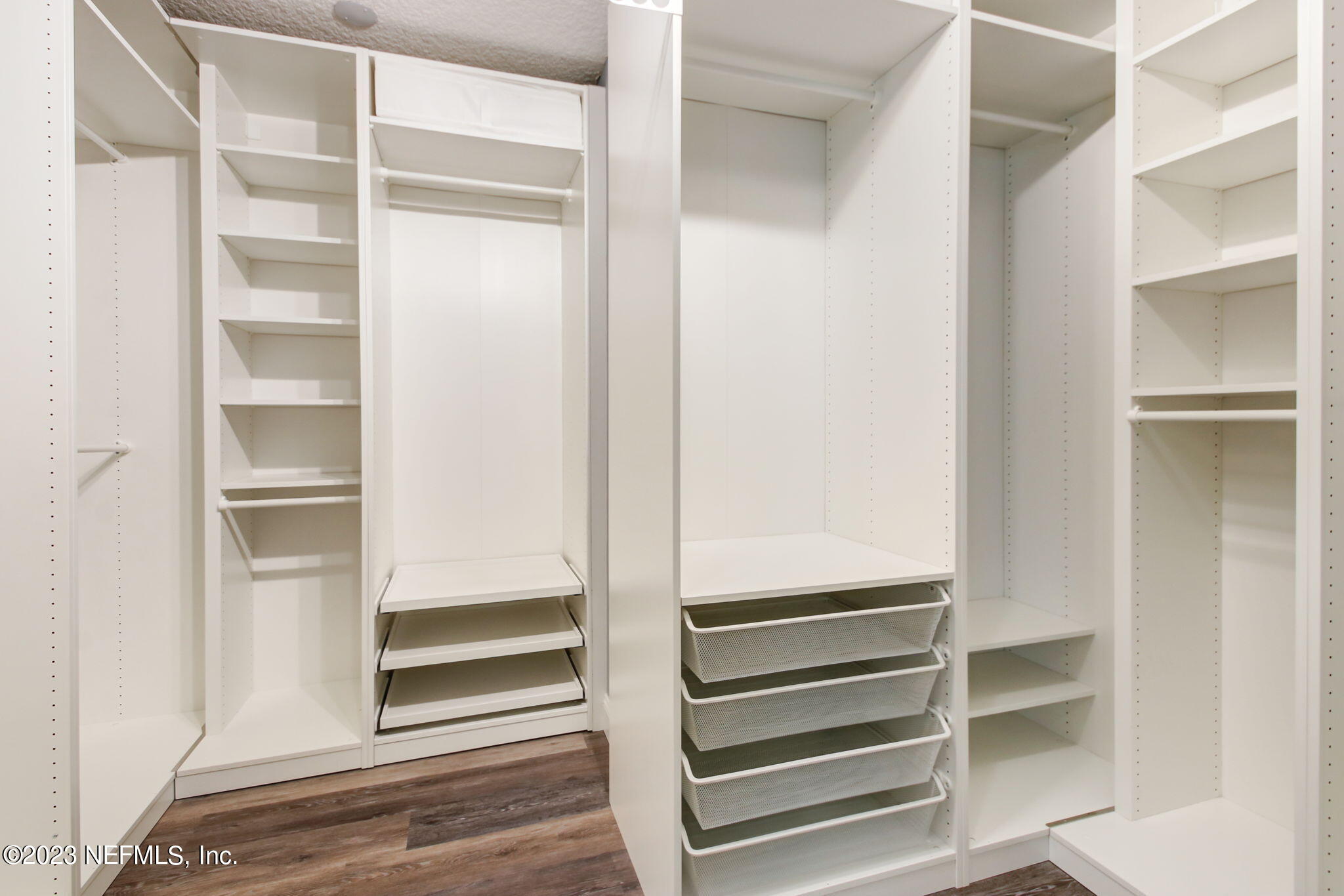 3376 Marbon Road Jacksonville, FL 32223 - Photo 22 of 39 owners walk-in closet